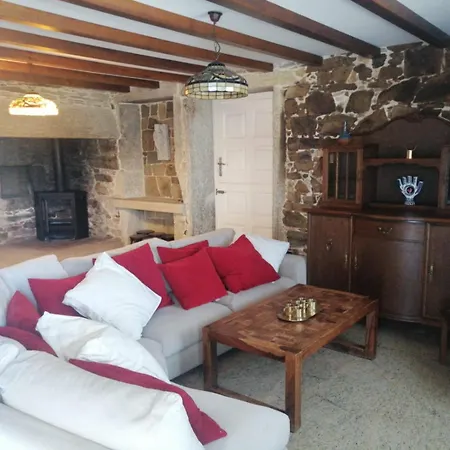 Hétvégi ház Casa Ria Do Anllons *